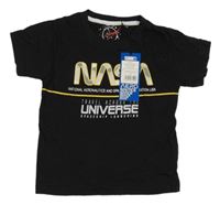 Nové - Čierne tričko s nápisy - NASA