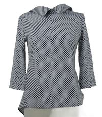 Dámská bílo-tmavomodrá vzorovaná halenka s límečkem