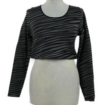 Dámske čierno-sivé vzorované športové crop tričko Primark