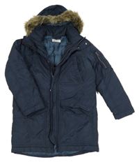 Tmavomodrá šusťáková zimní bunda s kapucí s kožešinou H&M