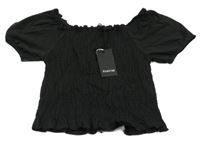 Nové - Čierne crop tričko so žabičkováním Firetrap