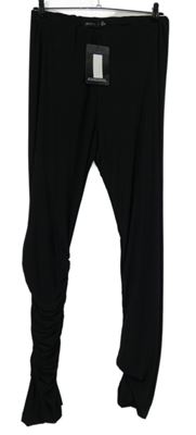 Nové - Dámské černé volné řasené kalhoty PrettyLittle Thing