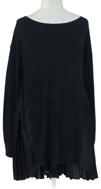 Dámska čierna svetrová tunika s plisováním