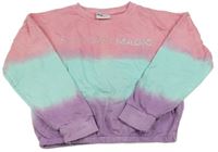 Ružovo-světletyrkysovo-fialová batikovaná crop mikina s nápisom INFINITY