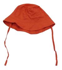 Červený plátěný klobouk Lupilu