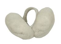 Smetanové kožešinové klapky na uši