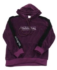 Lilkovo-čierna plyšová mikina s nápisom a kapucňou