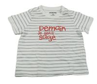 Bielo-tmavomodré pruhované tričko s nápisom Orchestra