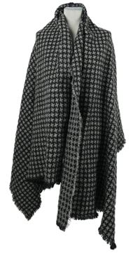 Dámska sivo-čierna vzorovaná tepláková šál