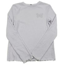 Bílo-fialové pruhované žebrované triko s motýlem z kamínků George 