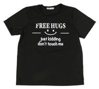 Černé sportovní tričko s nápisy SHEIN