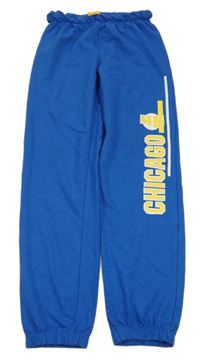 Modré tepláky s nápisom bpc