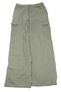 Světlešedé cargo rifle Page one young