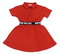 Červené polo šaty s nápisom Shein