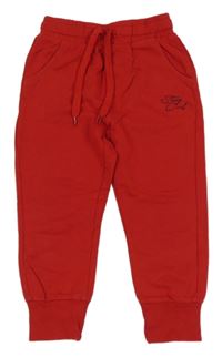 Červené tepláky s nápisy max