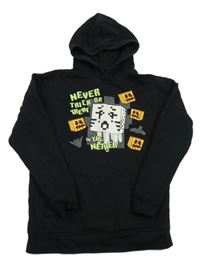 Černá mikina s Minecraft a kapsou a kapucí