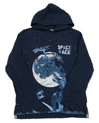 Tmavomodré triko se zeměkoulí s dinosaury a kapucí H&M