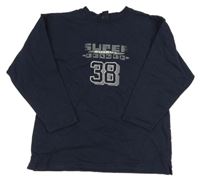 Tmavomodré mikinotriko s nápisom a číslom C&A