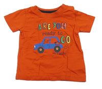 Červené tričko s autom a nápismi