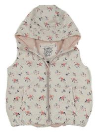 Bílo-květovaná šusťáková zateplená vesta s kapucí C&A