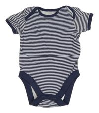 Tmavomodro-bílé pruhované body George