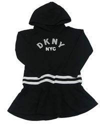 Černé šaty s nápisem a kapucí DKNY