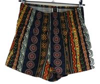 Dámske čierno-farebné vzorované sukňové kraťasy Shein
