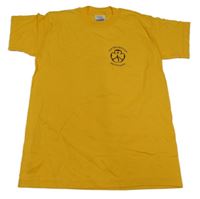 Žluté tričko s nápisem 
