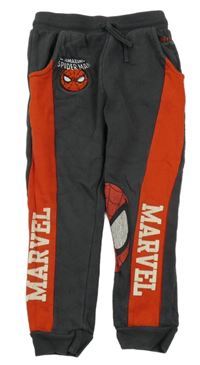 Tmavošedo-červené tepláky se Spidermanem George