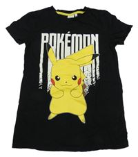 Čierne tričko s Pikachuem