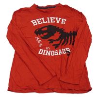 Červené triko s kostrou dinosaura