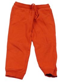 Červené tepláky C&A