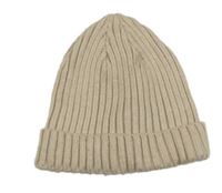 Béžová žebrovaná pletená čepice Matalan 