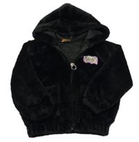 Čierna kožušinová bunda s nášivkou a kapucňou