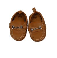 Nové - Hnedé koženkové cápačky so sponou vel. 17