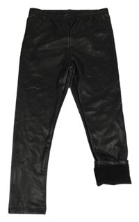 Černé koženkové zateplené legíny F&F