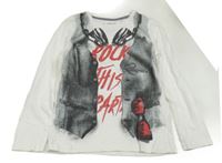 Bílé triko s potiskem vesty a sluchátky C&A