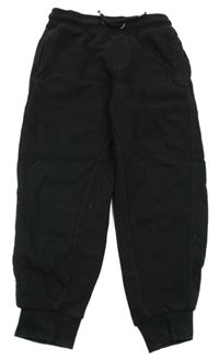 Černé tepláky Nutmeg