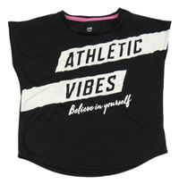 Čierny športové crop tričko s bielymi pruhmi a nápisom H&M