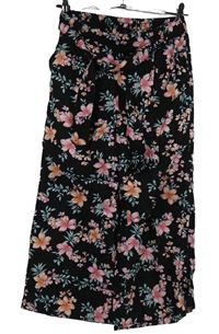 Dámske čierne kvetované culottes nohavice s opaskom Tally Weijl