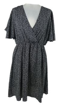 Dámske čierno-biele vzorované šaty Shein