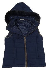 Tmavomodrá šusťáková zateplená vesta s kapucí s kožešinou Yigga