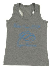 Šedý top s nápisem 