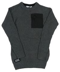 Sivý vzorovaný sveter s vreckom zn. PepCo