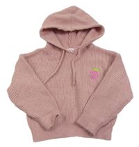 Pudrový rebrovaný pletený crop sveter s jahůdkou a kapucňou