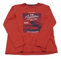 Tmavočervené tričko s potlačou a nápisom Sanetta