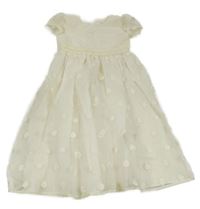 Smetanové tylové slavnostní šaty s výšivkami květů 