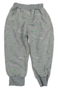 Sivé tepláky s potlačou