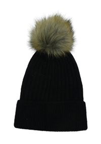 Černá pletená čepice s bambulí 