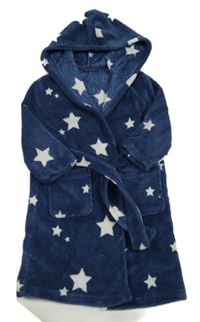 Tmavomodrý chlupatý župan s hvězdami a kapucí 